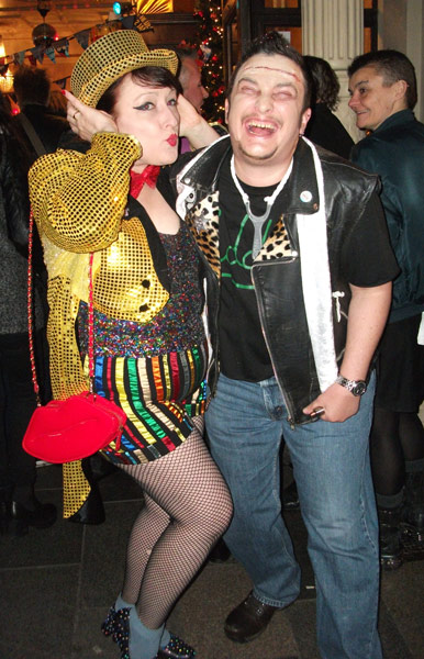 Image Copyright Rob and Sherry / TimeWarp - Click to return