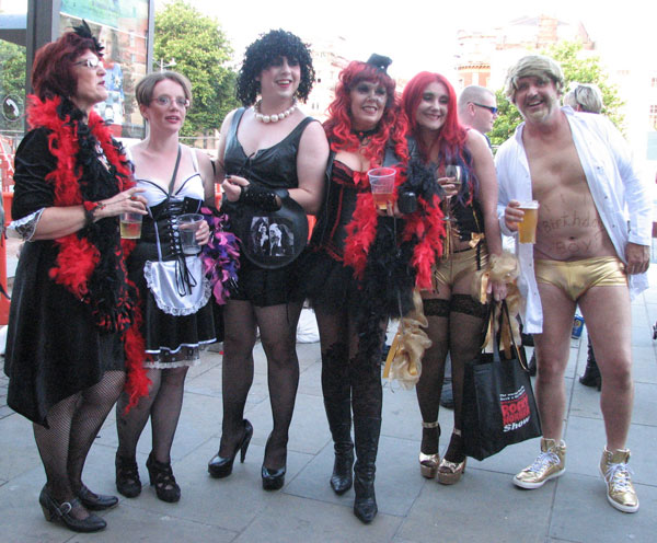 Image Copyright Helen HB / TimeWarp - Click to return