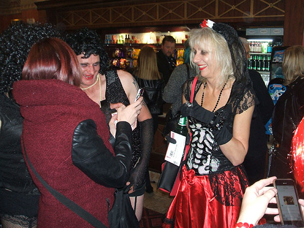Image Copyright Steve M / TimeWarp - Click to return