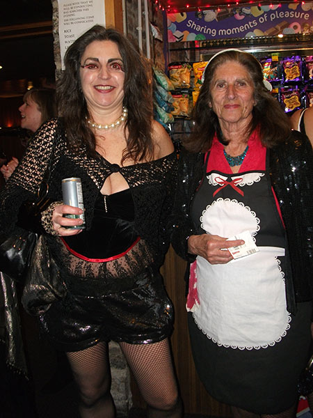 Image Copyright Rob & Sherry / TimeWarp - Click to return
