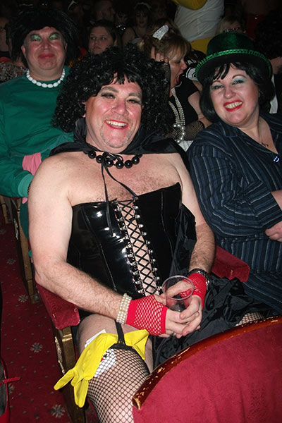 Image Copyright Rob & Sherry / TimeWarp - Click to return