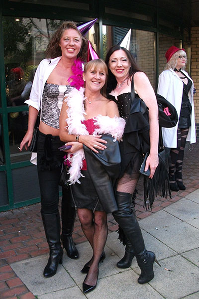 Image Copyright Rob and Sherry / TimeWarp - Click to return