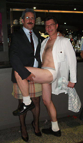 Image Copyright Rob and Sherry / TimeWarp - Click to return