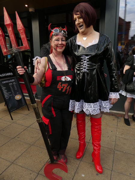 Image Copyright Karen & Norman / TimeWarp - Click to return