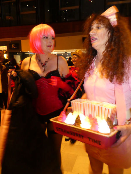 Image Copyright Karen & Norman / TimeWarp - Click to return