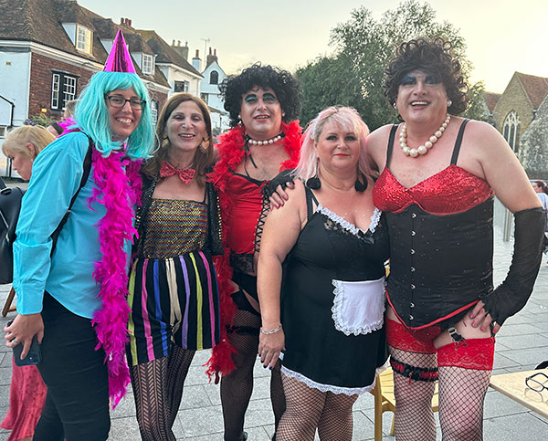 Image Copyright Pat H / TimeWarp - Click to return