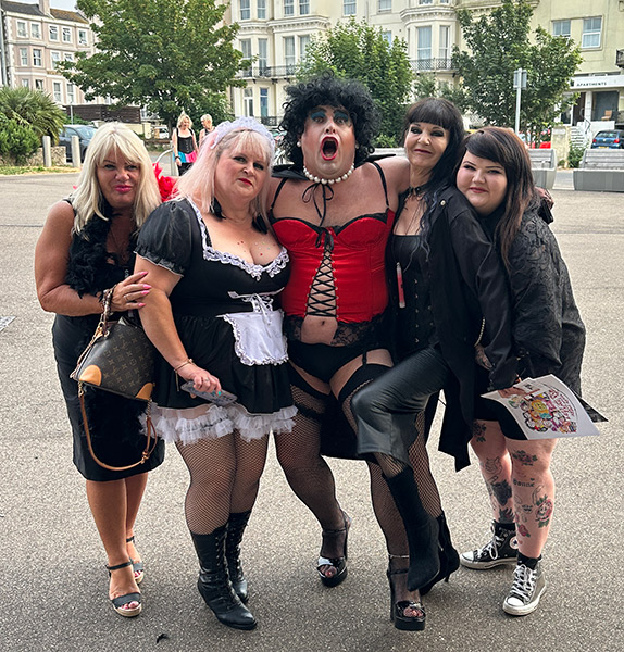 Image Copyright Pat H / TimeWarp - Click to return