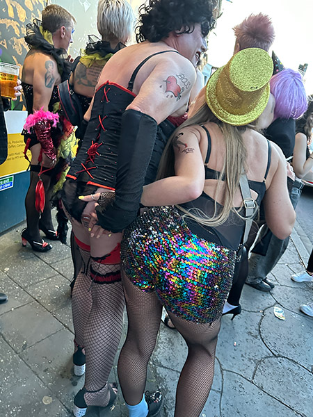 Image Copyright Pat H / TimeWarp - Click to return