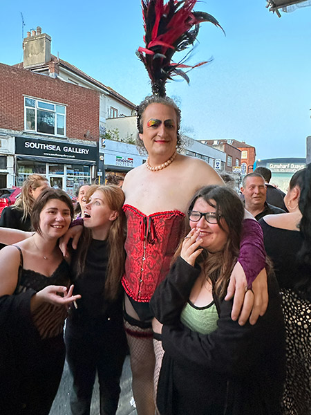 Image Copyright Pat H / TimeWarp - Click to return