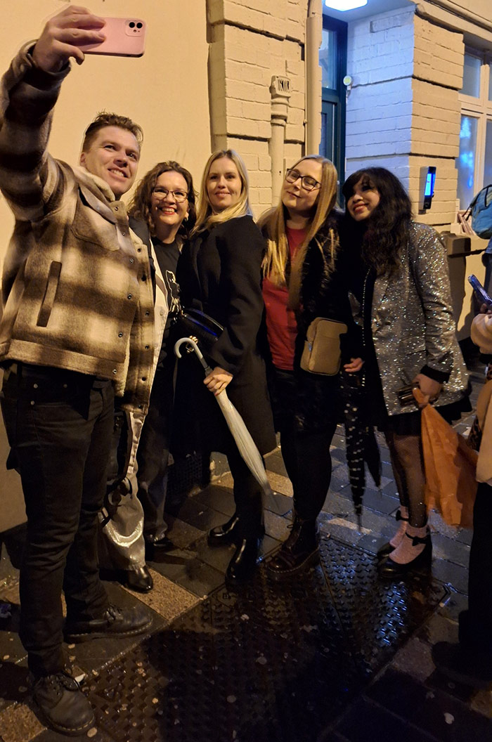 Image Copyright Helen & Max / TimeWarp - Click to return