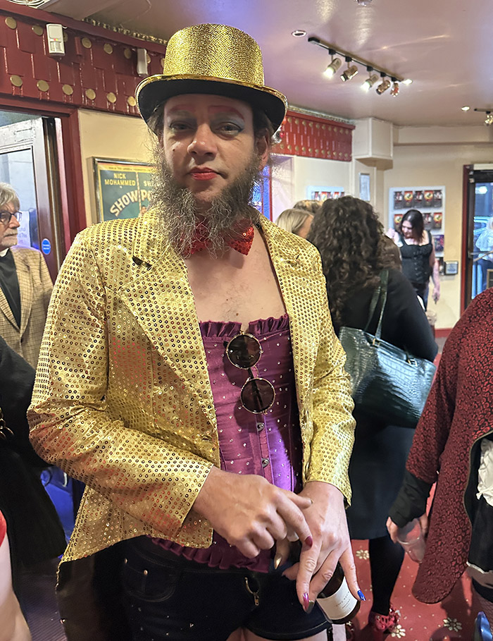 Image Copyright Pat H / TimeWarp - Click to return