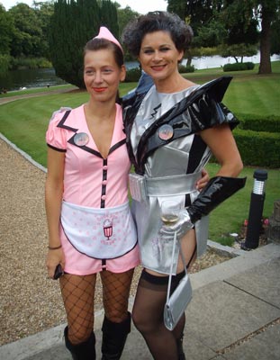 Image © Tim and Claudine / TimeWarp 2008